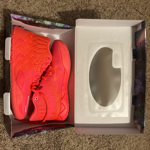 Puma Kids Sneakers in Bright Red - Picture 1 of 3